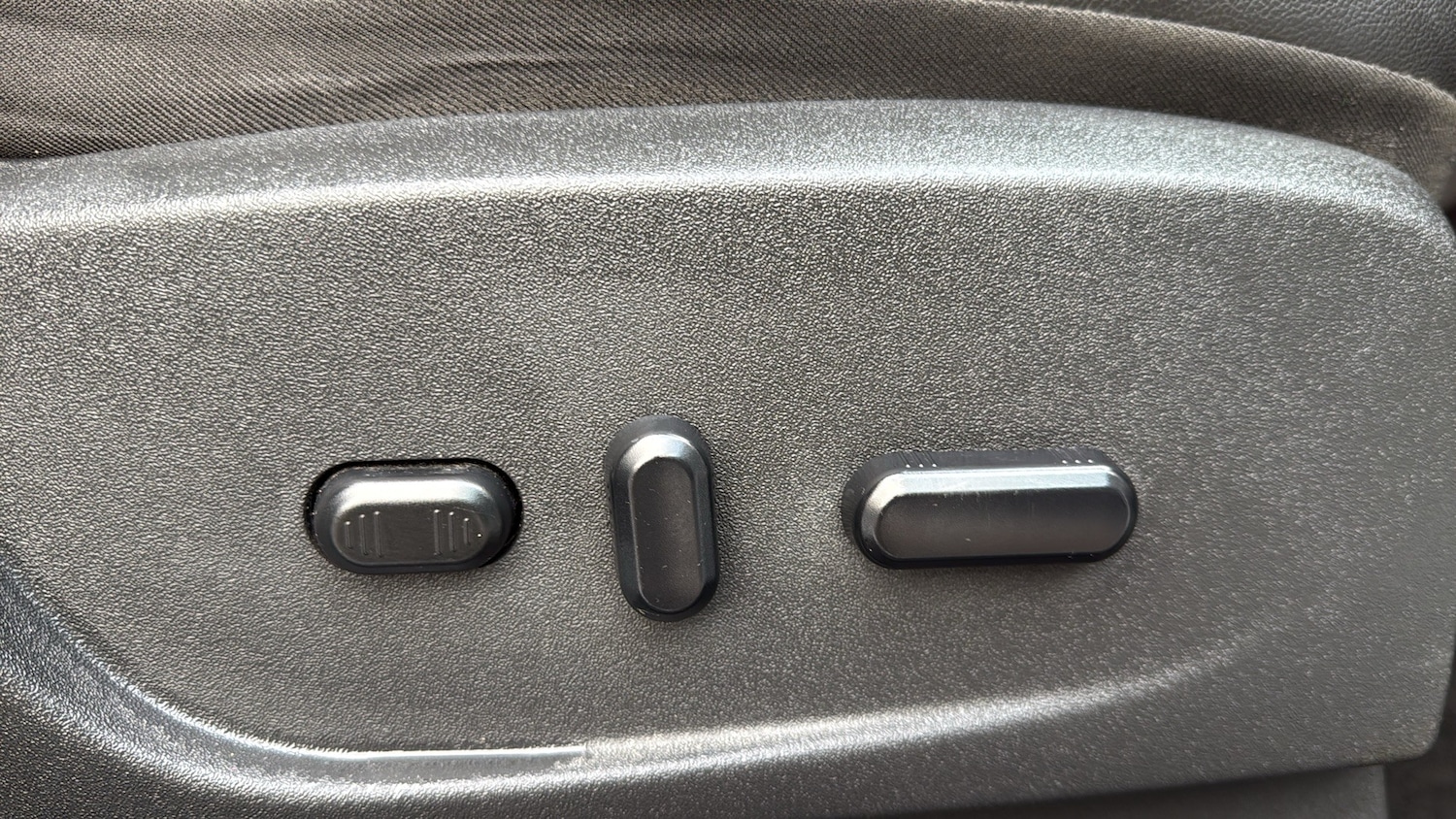 Used Ford Kuga 2014 for sale - 77236202: Photo 15