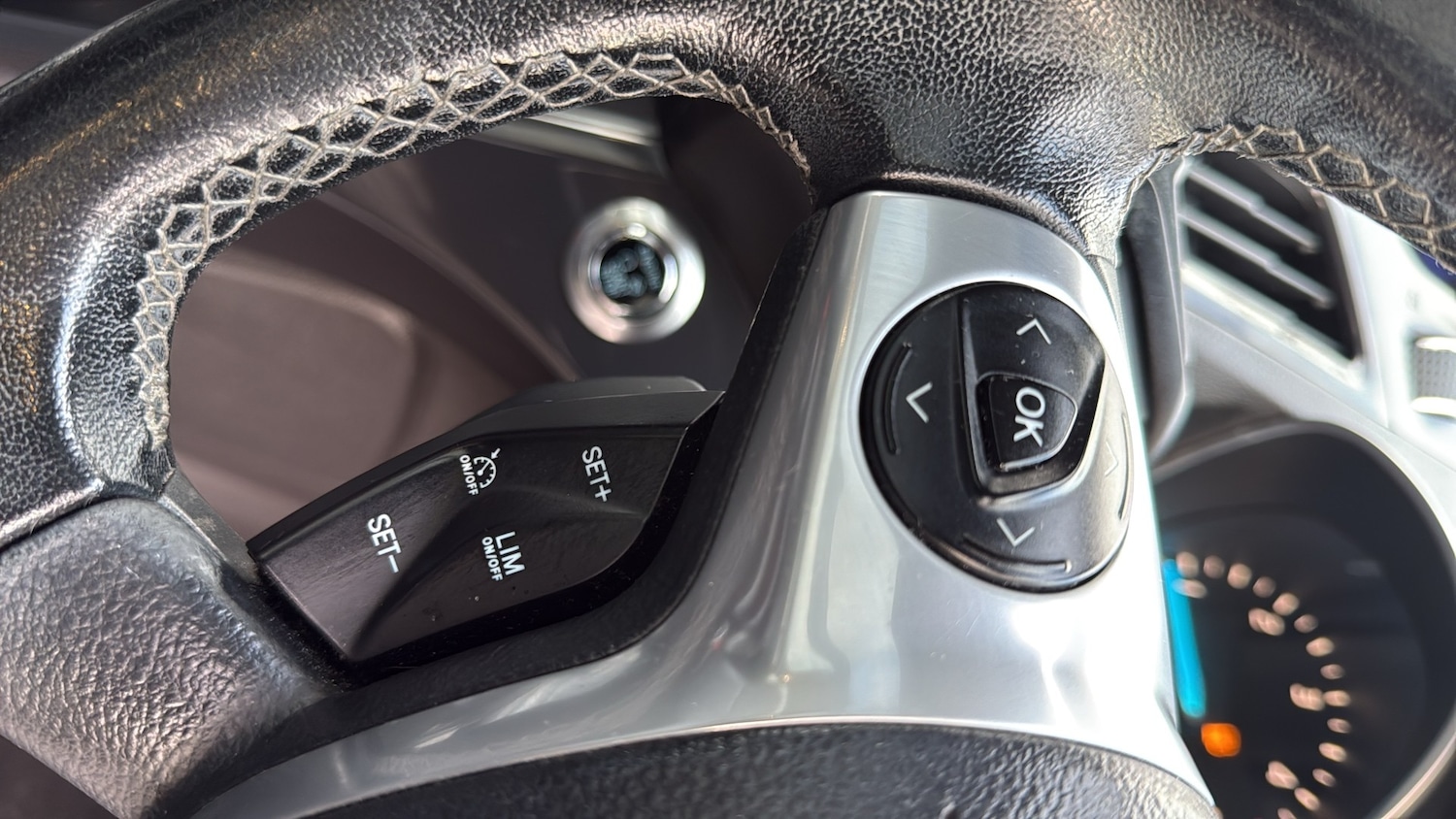 Used Ford Kuga 2014 for sale - 77236202: Photo 17