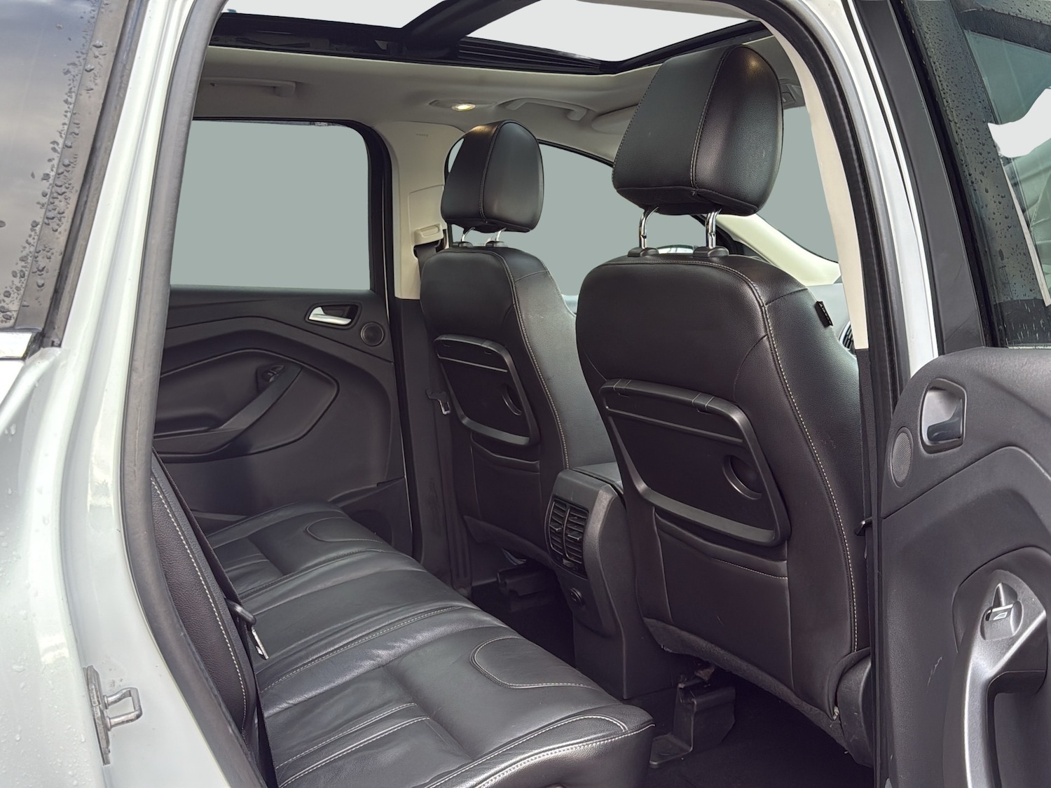 Used Ford Kuga 2014 for sale - 77236202: Photo 9