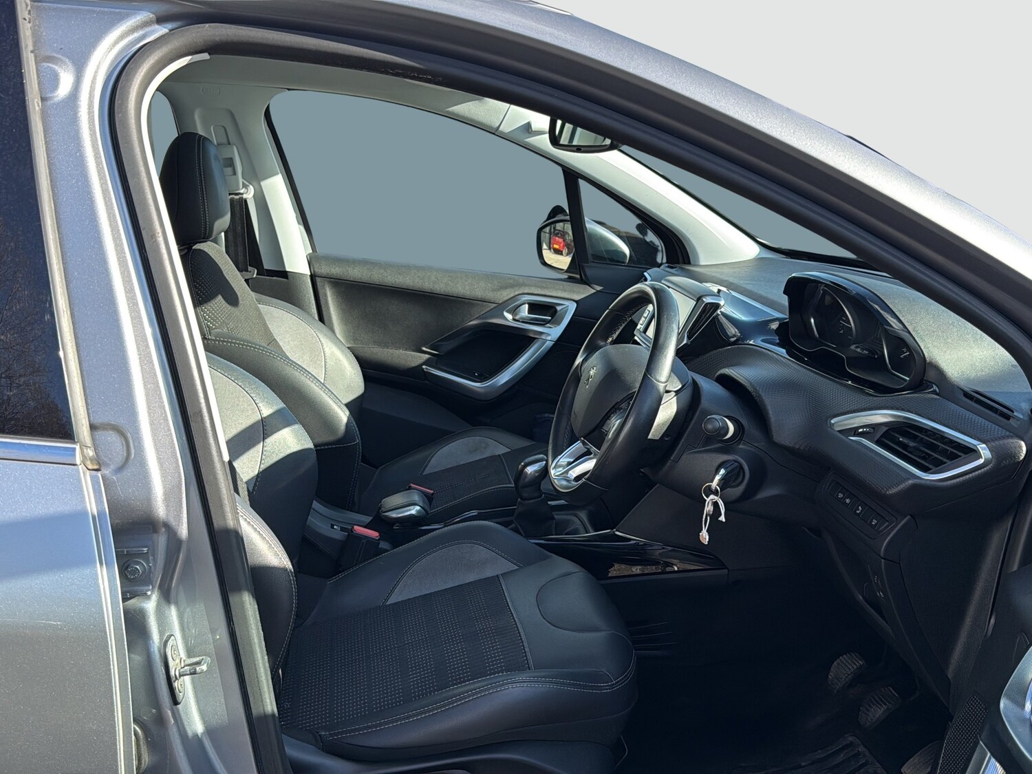 Used Peugeot 2008 for sale - 77981434: Photo 11