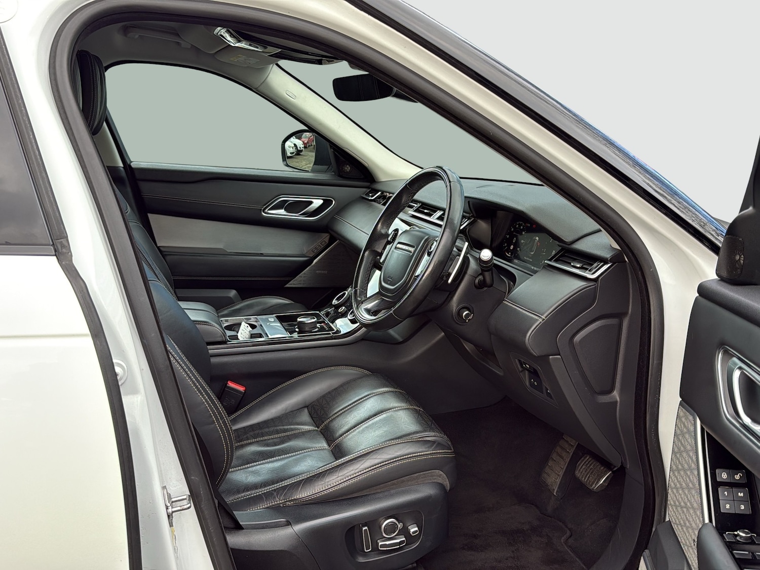 Used Land Rover Range Rover Velar 2018 for sale - 78145737: Photo 12