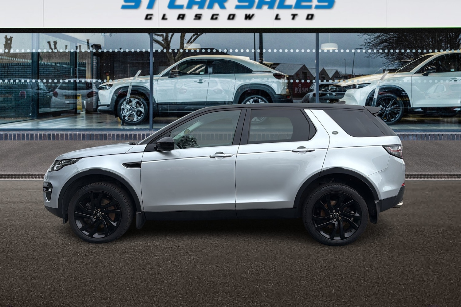 Used Land Rover Discovery Sport 2018 for sale - 76178994: Photo 4