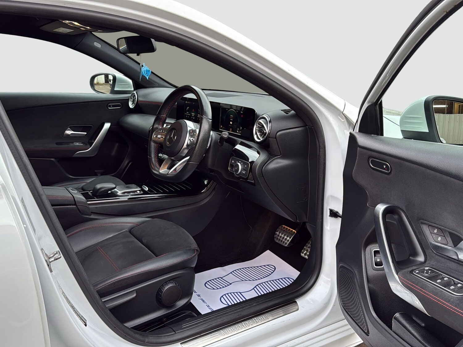 Used Mercedes-Benz A-Class 2020 for sale - 78118121: Photo 10