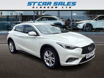 Used Infiniti Q30 2017 for sale - 79535098: Photo