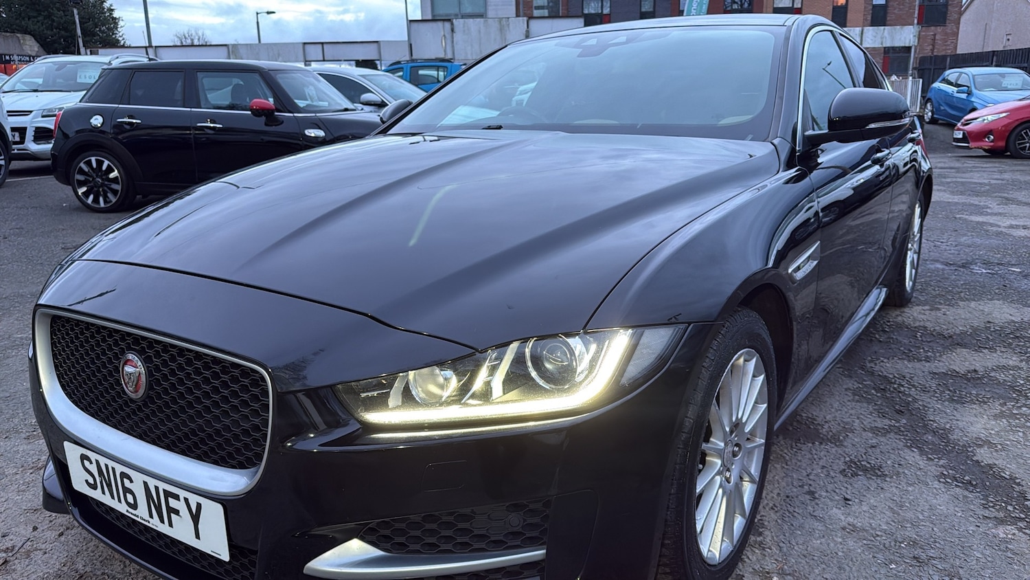 Used Jaguar XE 2016 for sale - 77389115: Photo 19