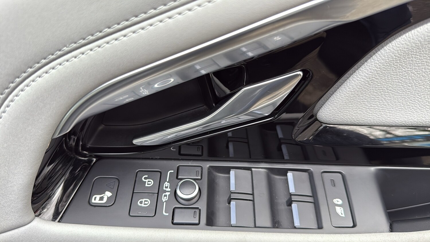 Used Land Rover Range Rover Evoque 2019 for sale - 78118122: Photo 13