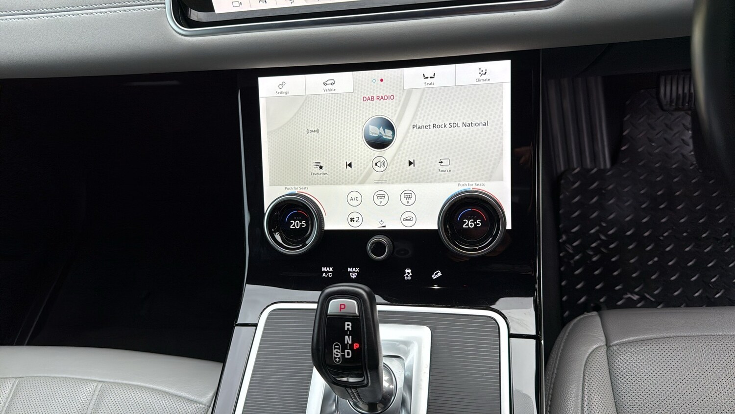 Used Land Rover Range Rover Evoque 2019 for sale - 78118122: Photo 18