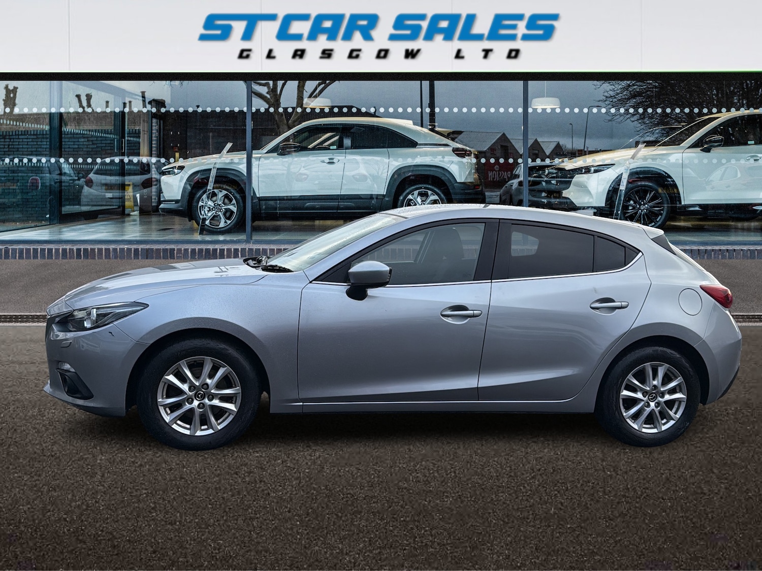 Used Mazda Mazda3 2016 for sale - 76847944: Photo 4