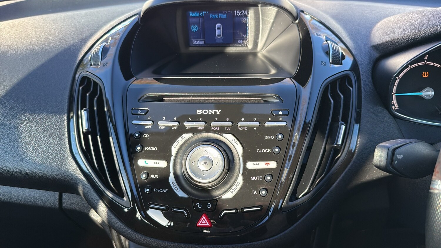 Used Ford B-MAX 2014 for sale - 77997660: Photo 17