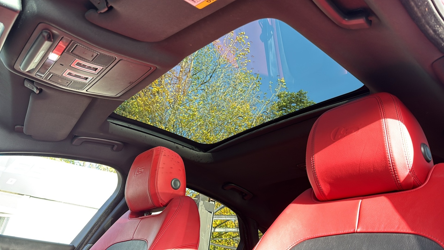 Used Jaguar XF 2016 for sale - 76438926: Photo 13