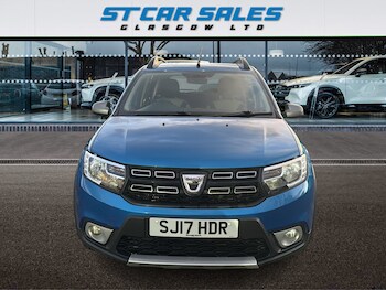 Used Dacia Sandero Stepway 2017 for sale - 76685547: Photo