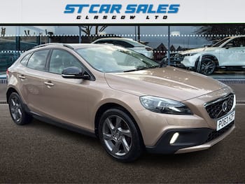 Used Volvo V40 2013 for sale - 79636806: Photo