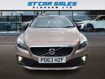 Used Volvo V40 2013 for sale - 79636806: Photo