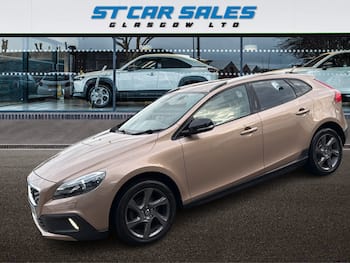 Used Volvo V40 2013 for sale - 79636806: Photo