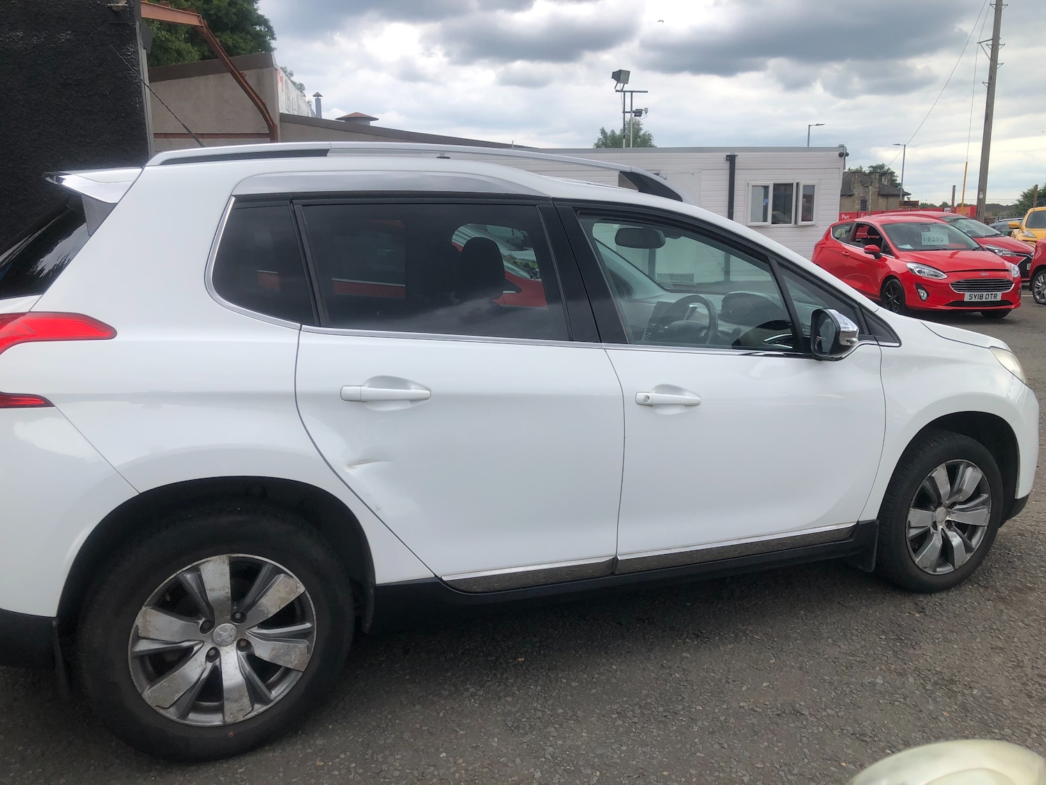 Used Peugeot 2008 2014 for sale - 76070044: Photo 3