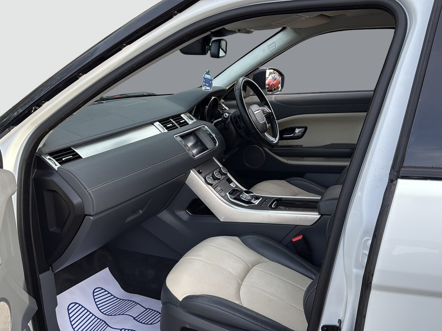 Used Land Rover Range Rover Evoque 2016 for sale - 76364389: Photo 9