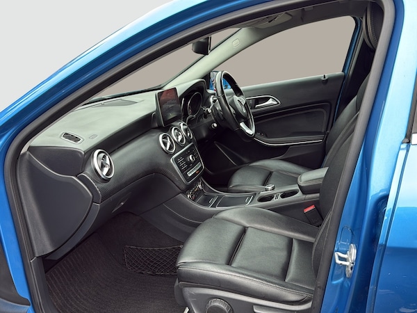 Used Mercedes-Benz A-Class 2016 for sale - 76287929: Photo 9