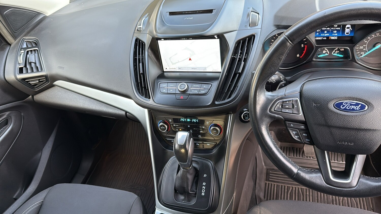 Used Ford Kuga 2017 for sale - 76357825: Photo 11