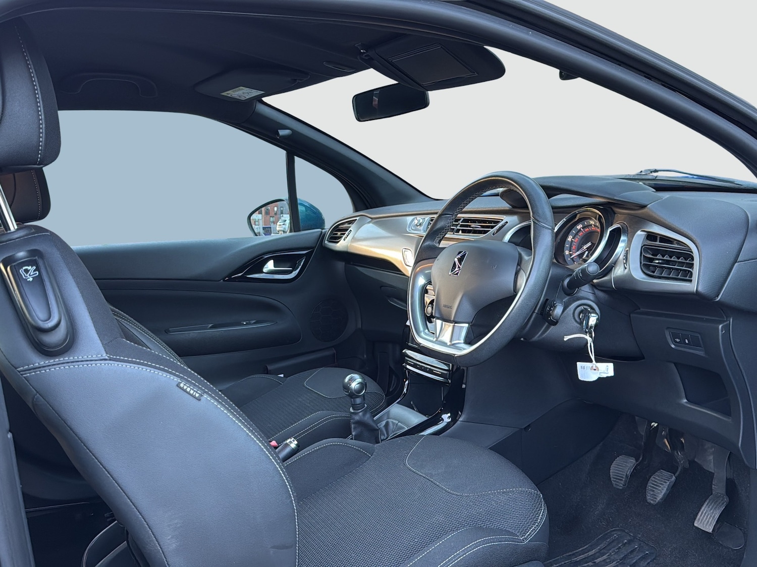 Used DS Automobiles DS 3 2017 for sale - 77378290: Photo 10