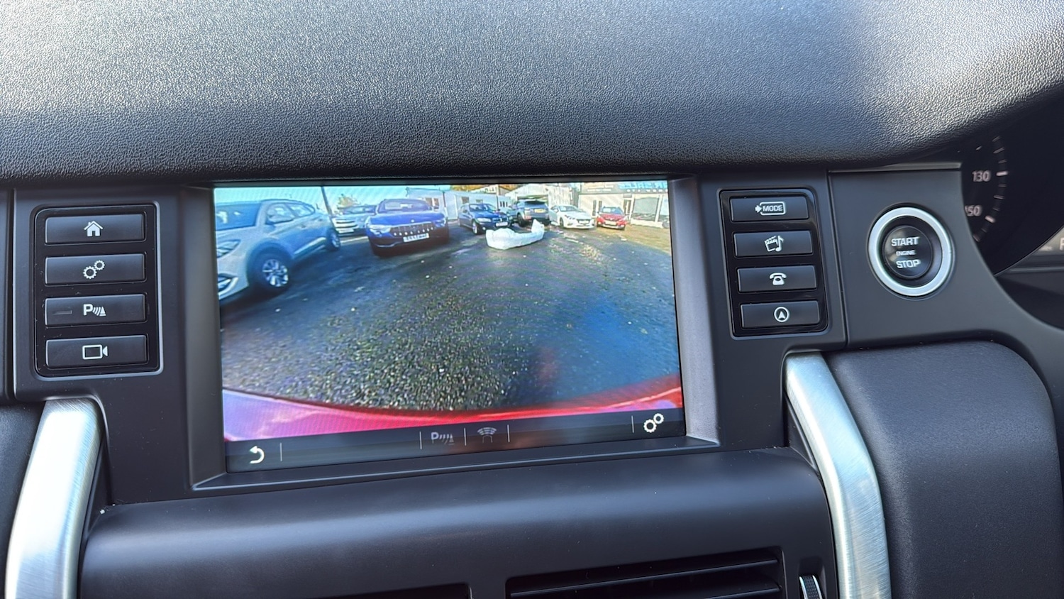 Used Land Rover Discovery Sport 2018 for sale - 76581271: Photo 18