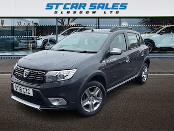Used Dacia Sandero Stepway 2018 for sale - 77703284: Photo