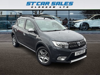 Used Dacia Sandero Stepway 2018 for sale - 77703284: Photo