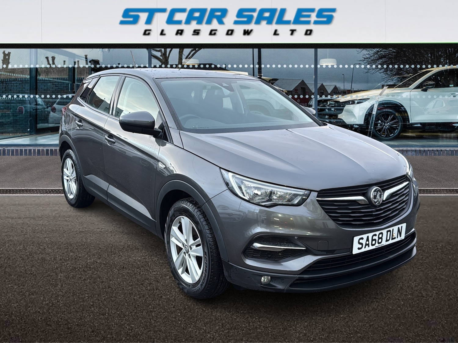 Used Vauxhall Grandland X 2018 for sale - 77128631: Photo 2