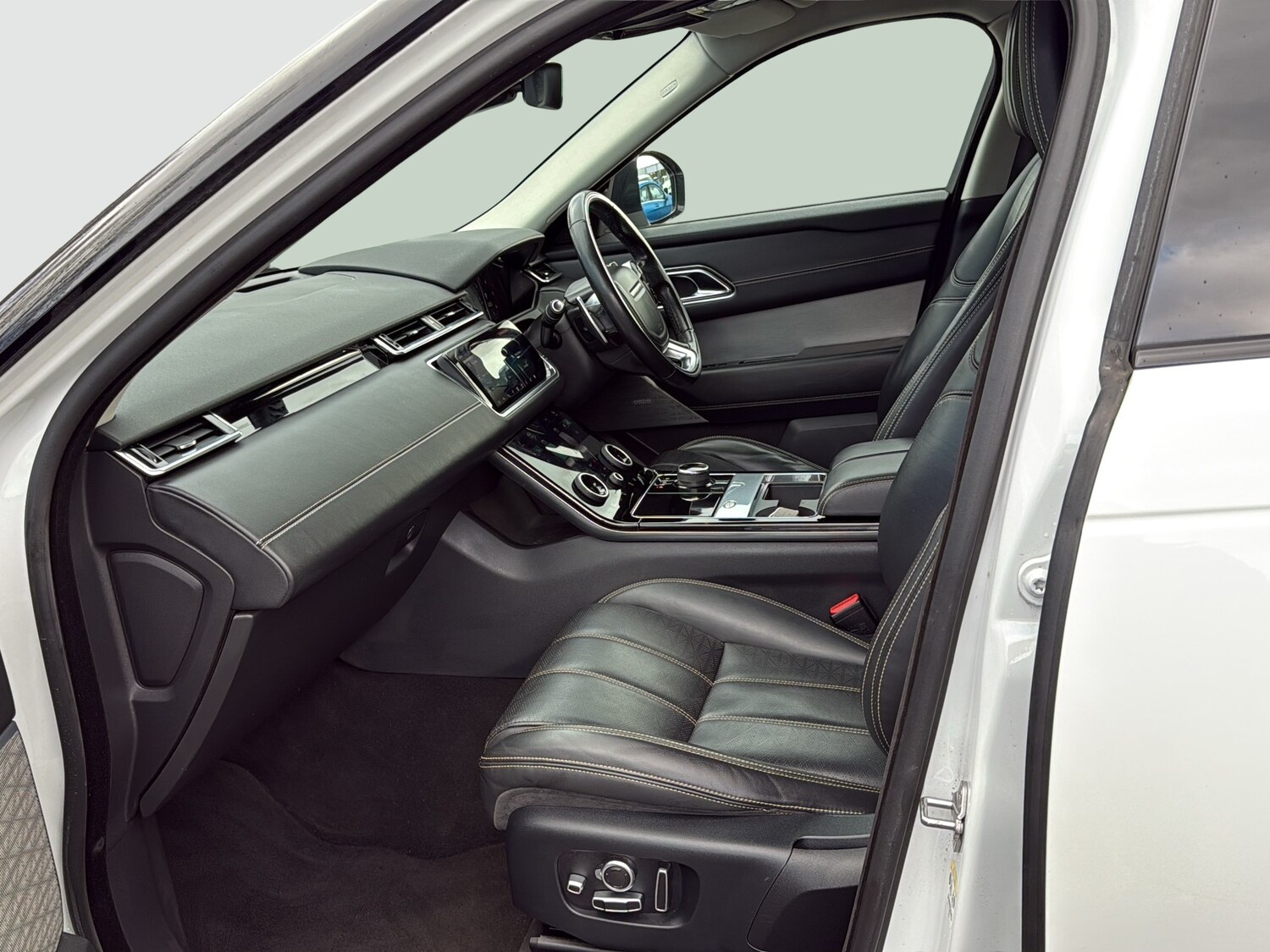 Used Land Rover Range Rover Velar for sale - 77688211: Photo 9