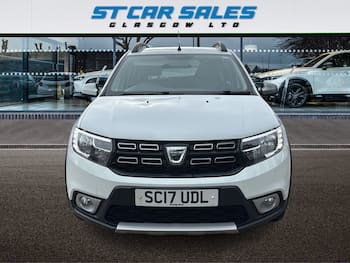 Used Dacia Sandero Stepway 2017 for sale - 79588554: Photo