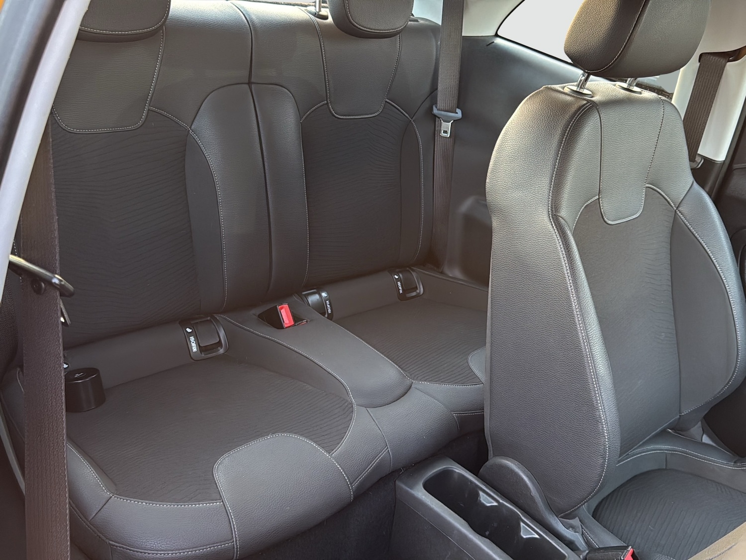 Used Vauxhall ADAM 2018 for sale - 77698496: Photo 9