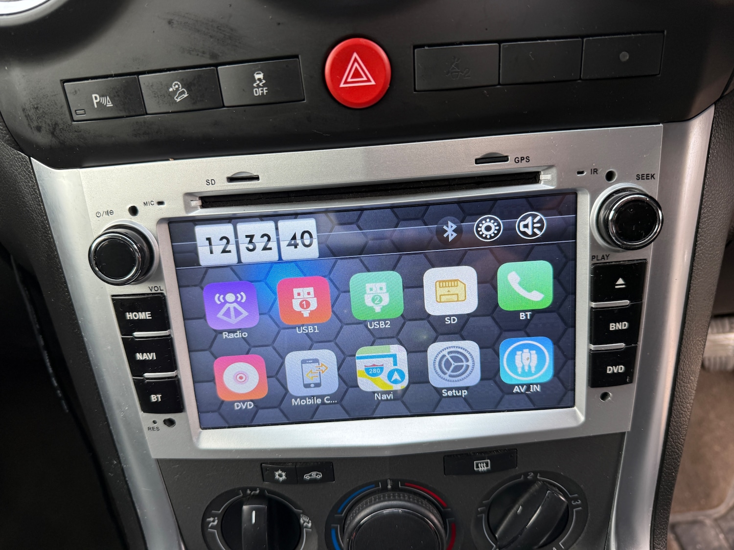 Used Vauxhall Antara 2012 for sale - 76653933: Photo 6