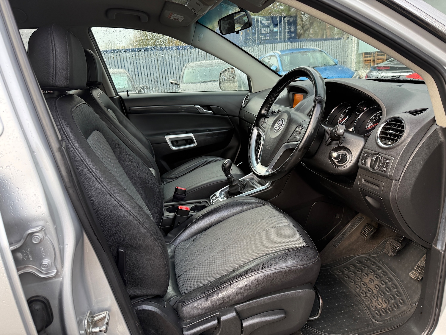 Used Vauxhall Antara 2012 for sale - 76653933: Photo 8