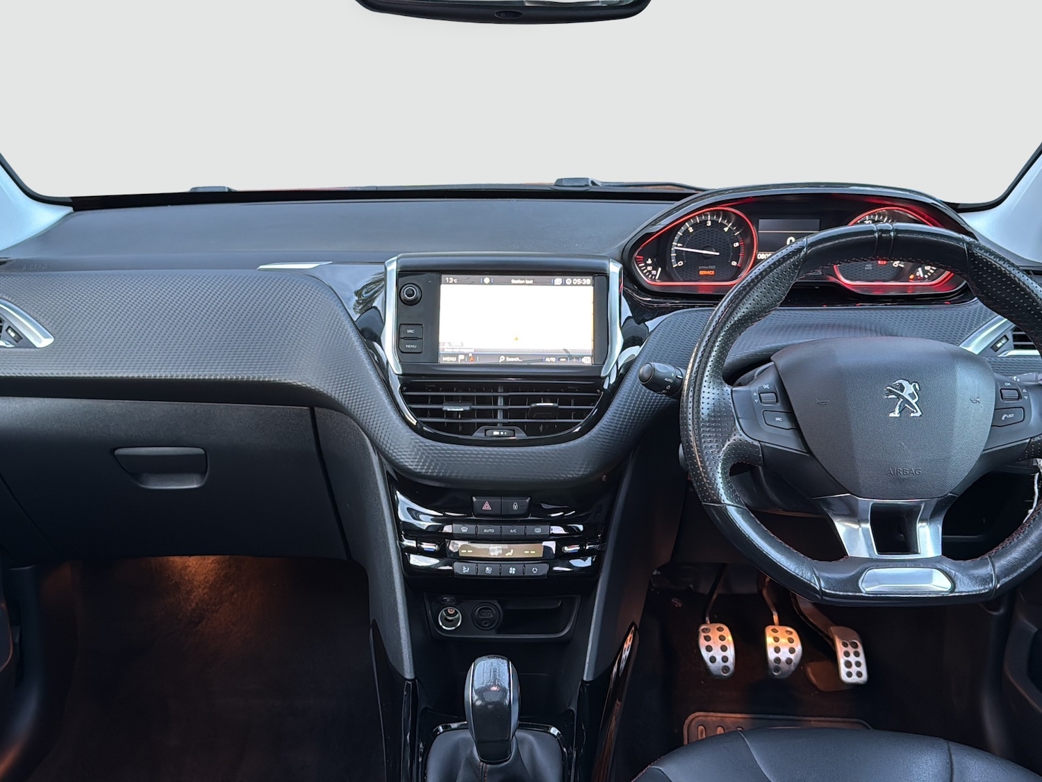 Used Peugeot 2008 2017 for sale - 76346876: Photo 7