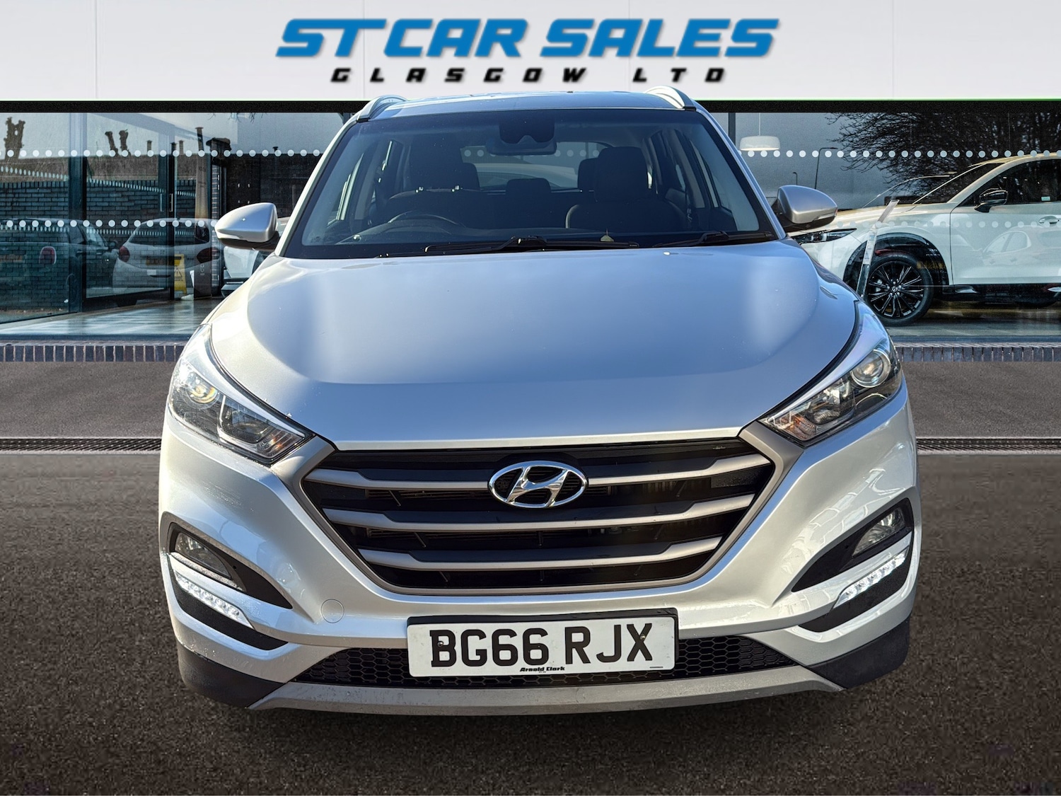 Used Hyundai TUCSON 2016 for sale - 76648115: Photo 3