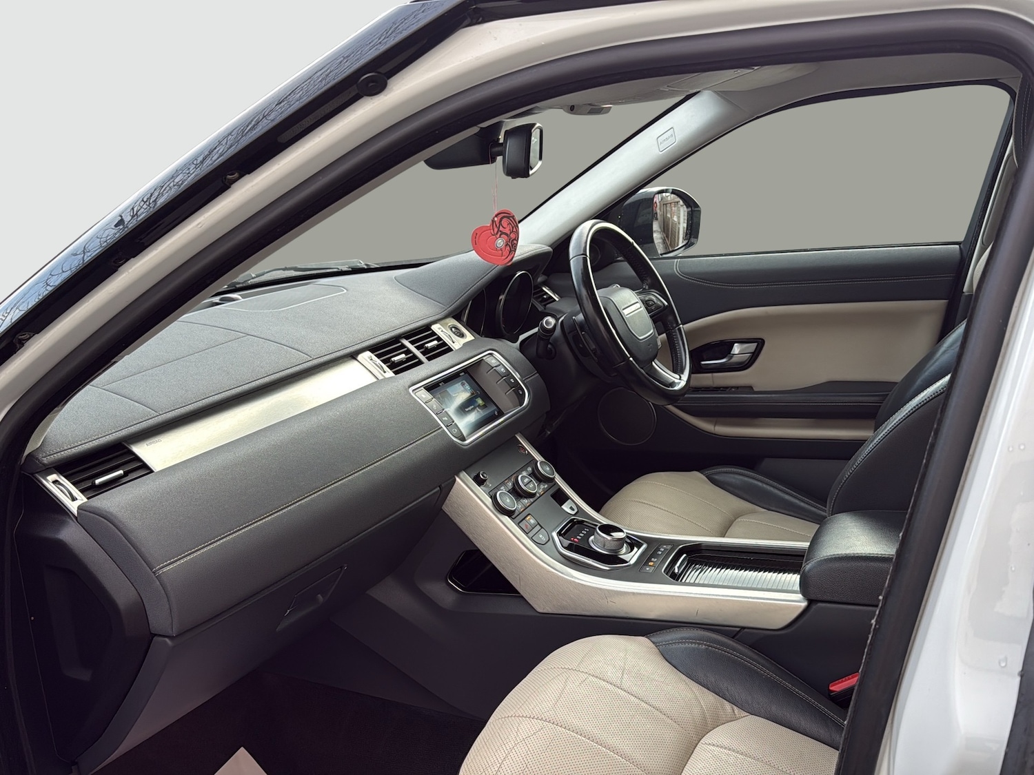 Used Land Rover Range Rover Evoque 2015 for sale - 77747355: Photo 11