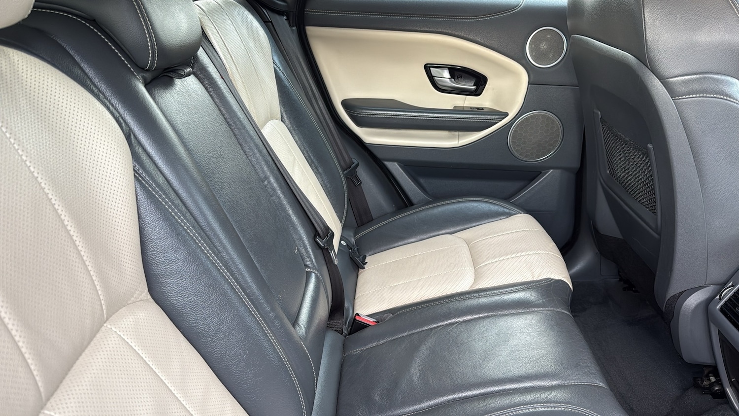 Used Land Rover Range Rover Evoque 2015 for sale - 77747355: Photo 17