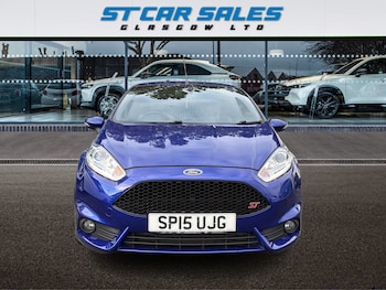 Used Ford Fiesta 2015 for sale - 76198326: Photo 3