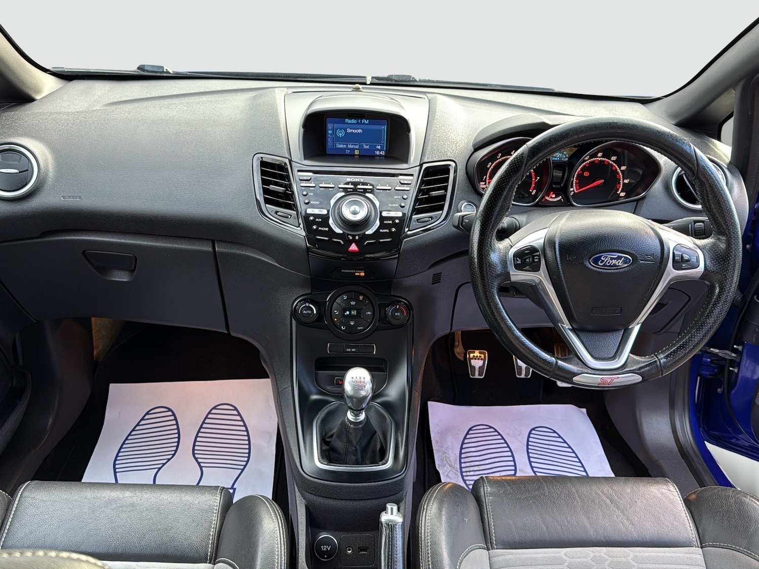 Used Ford Fiesta 2015 for sale - 76198326: Photo 7