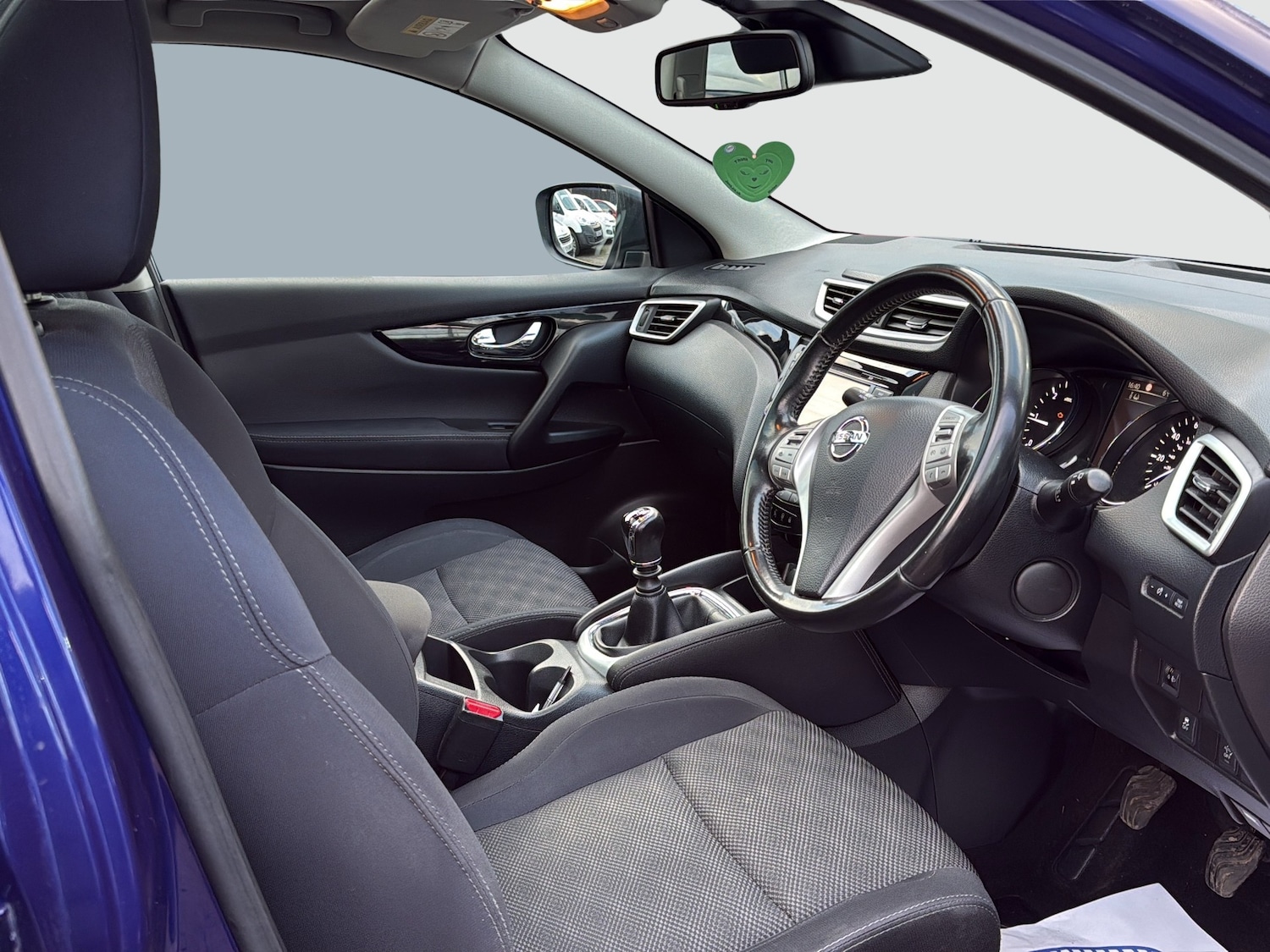 Used Nissan Qashqai 2016 for sale - 77368805: Photo 9