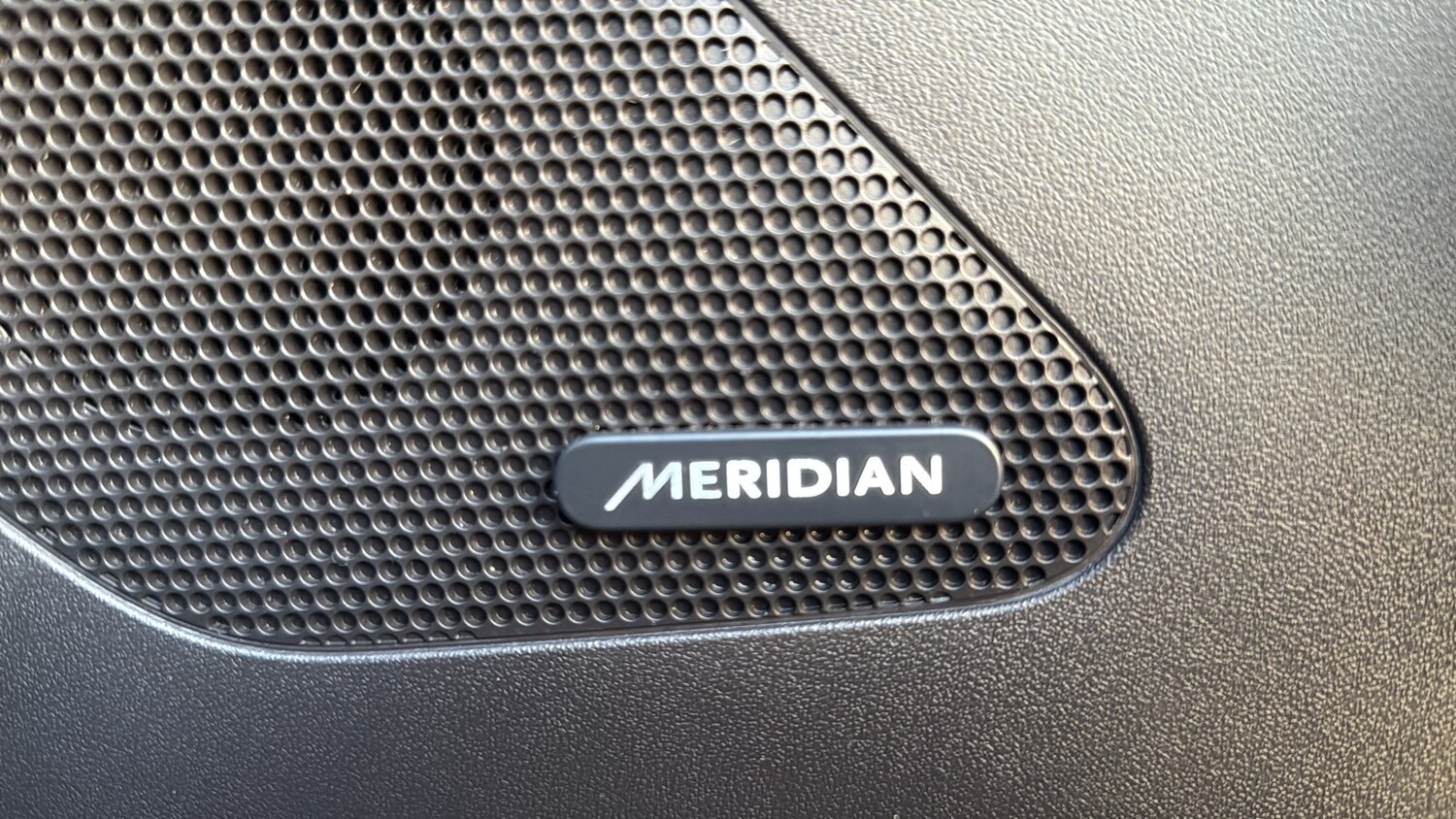 Used Jaguar F-Pace 2018 for sale - 77904318: Photo 14