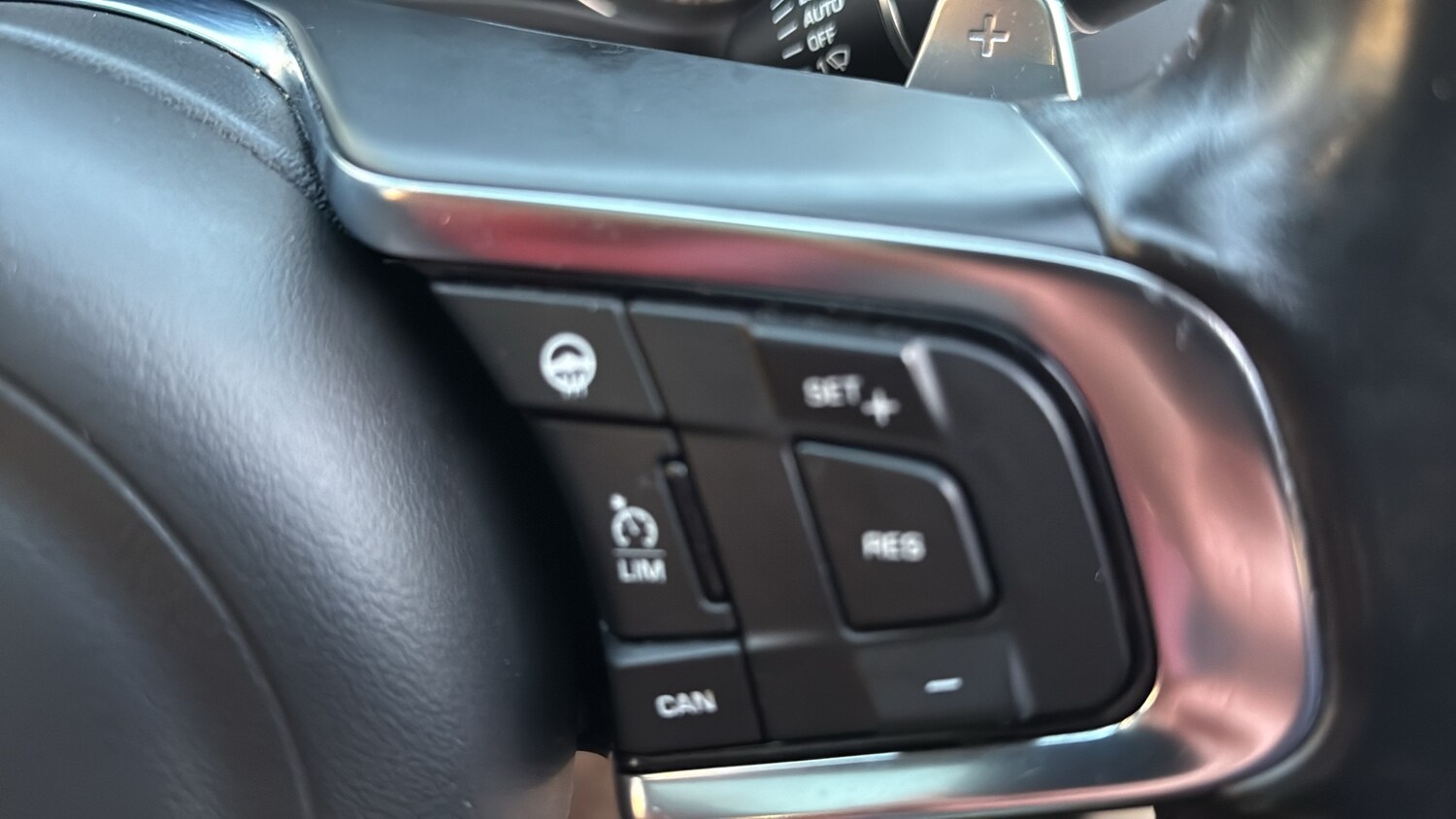 Used Jaguar F-Pace 2018 for sale - 77904318: Photo 16