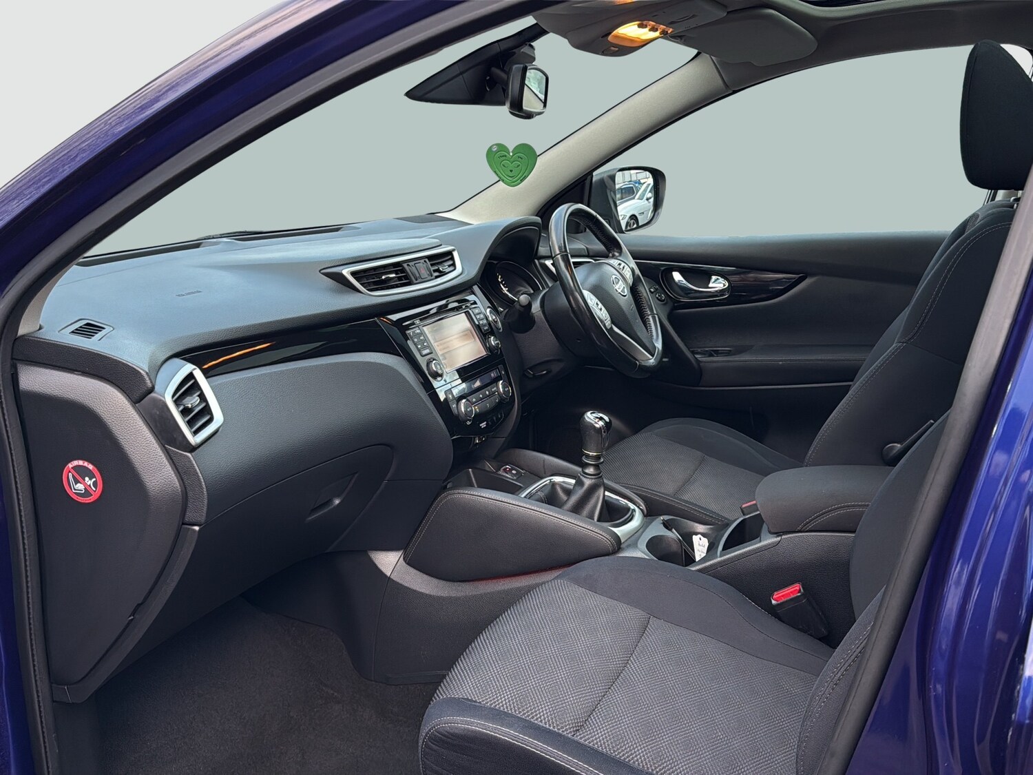 Used Nissan Qashqai 2016 for sale - 77890570: Photo 12