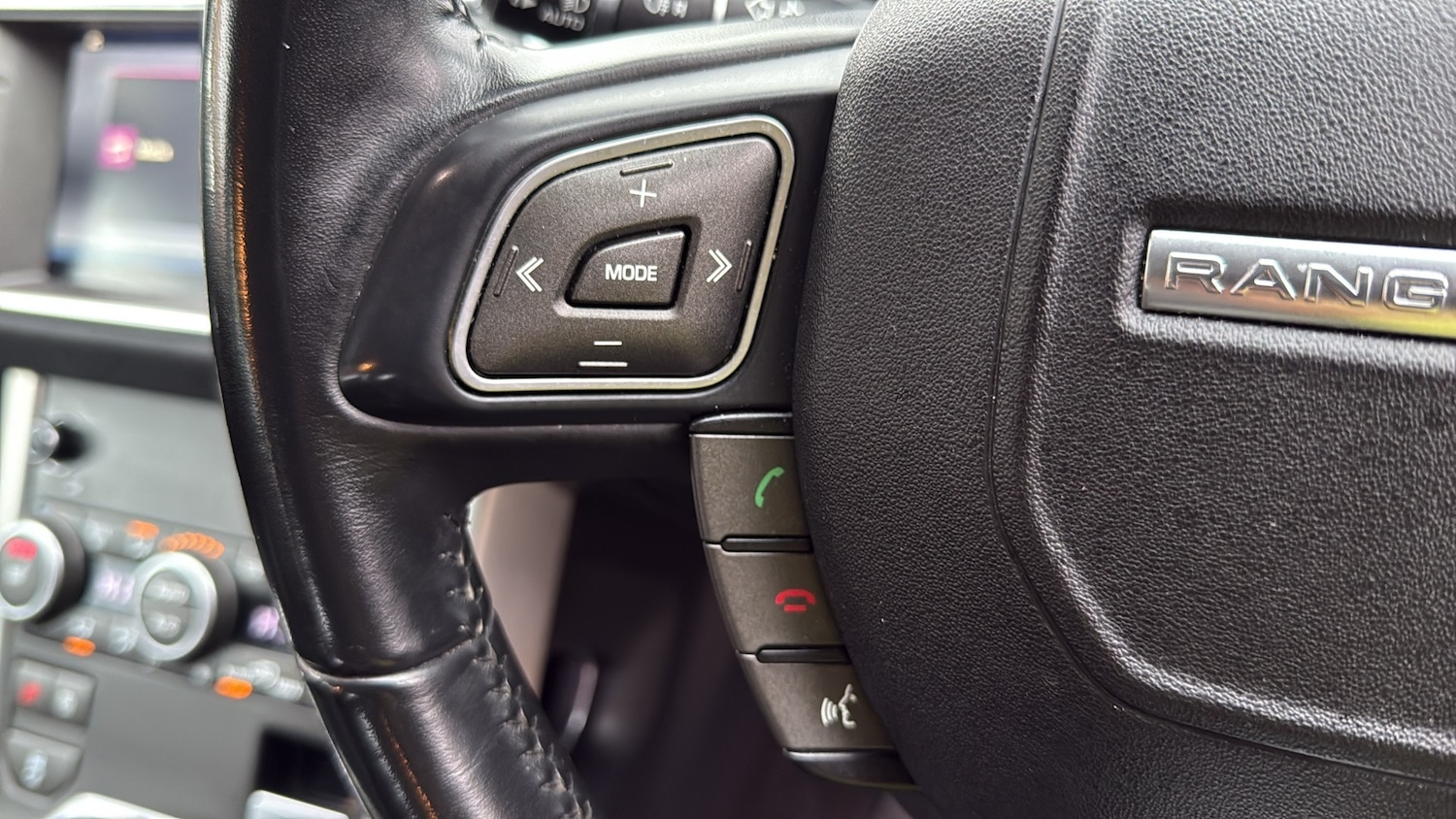 Used Land Rover Range Rover Evoque 2018 for sale - 76569310: Photo 16