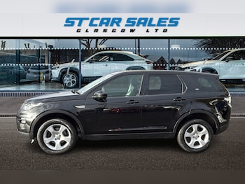 Used Land Rover Discovery Sport 2017 for sale - 76526928: Photo