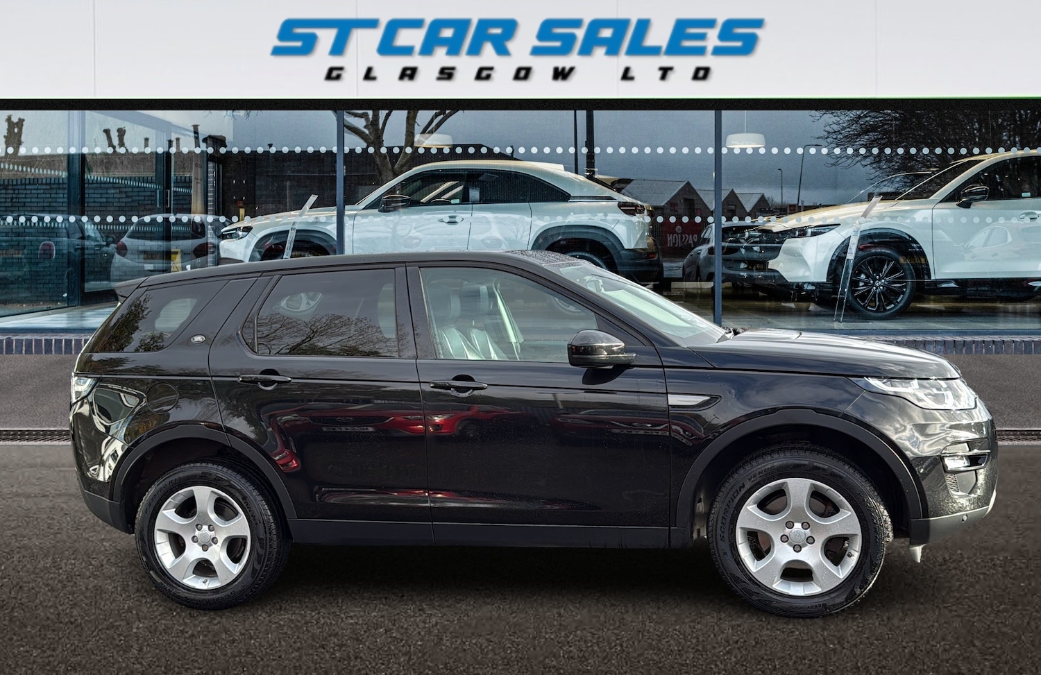 Used Land Rover Discovery Sport 2017 for sale - 76526928: Photo 5