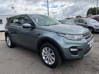 Used Land Rover Discovery Sport 2016 for sale - 78305114: Photo