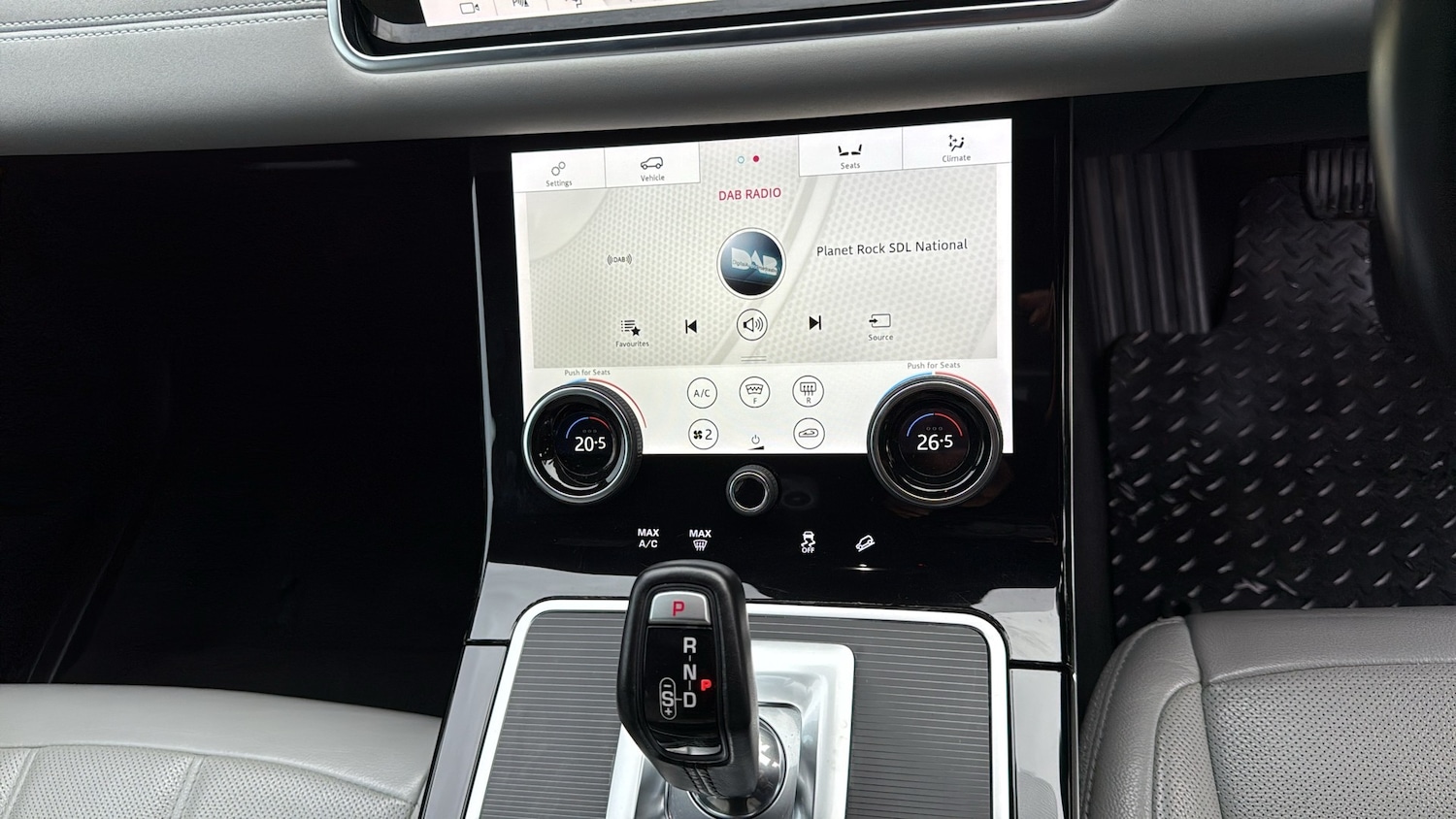 Used Land Rover Range Rover Evoque 2019 for sale - 77919036: Photo 17