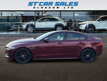Used Jaguar XE 2016 for sale - 77546147: Photo