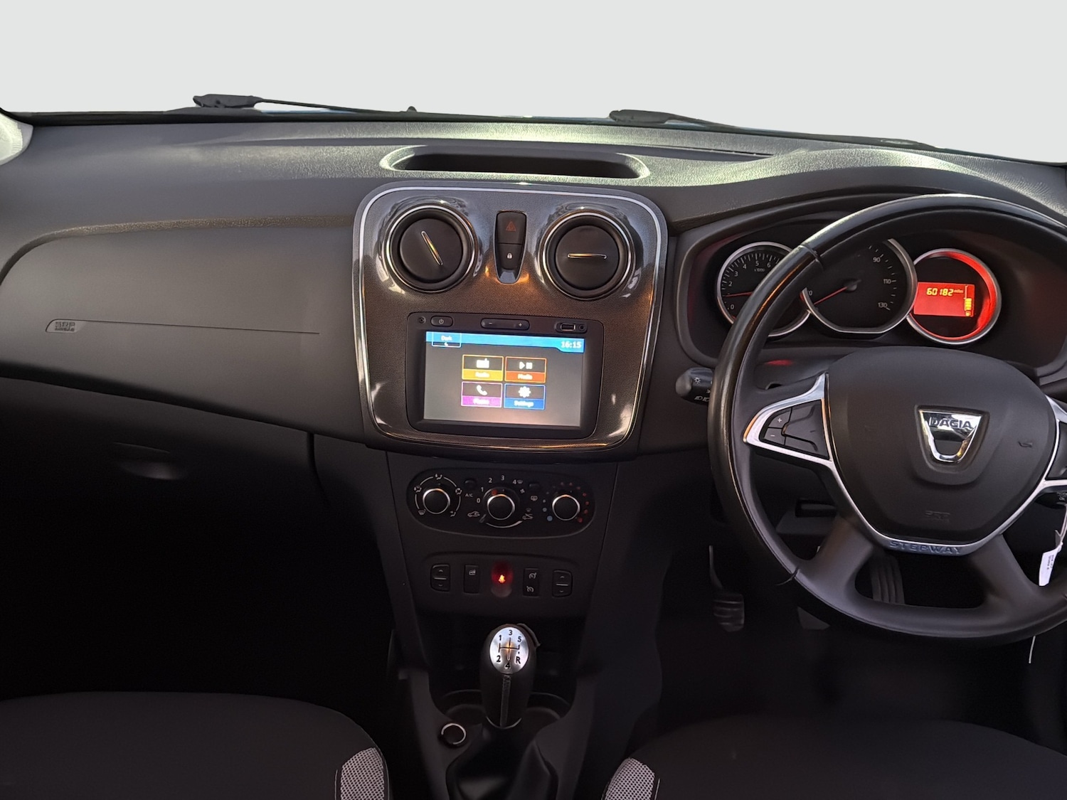 Used Dacia Sandero Stepway 2017 for sale - 78129203: Photo 8