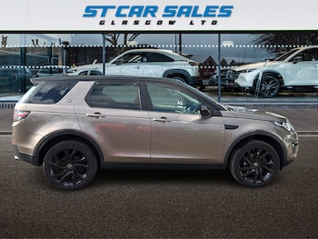 Used Land Rover Discovery Sport 2016 for sale - 79478060: Photo